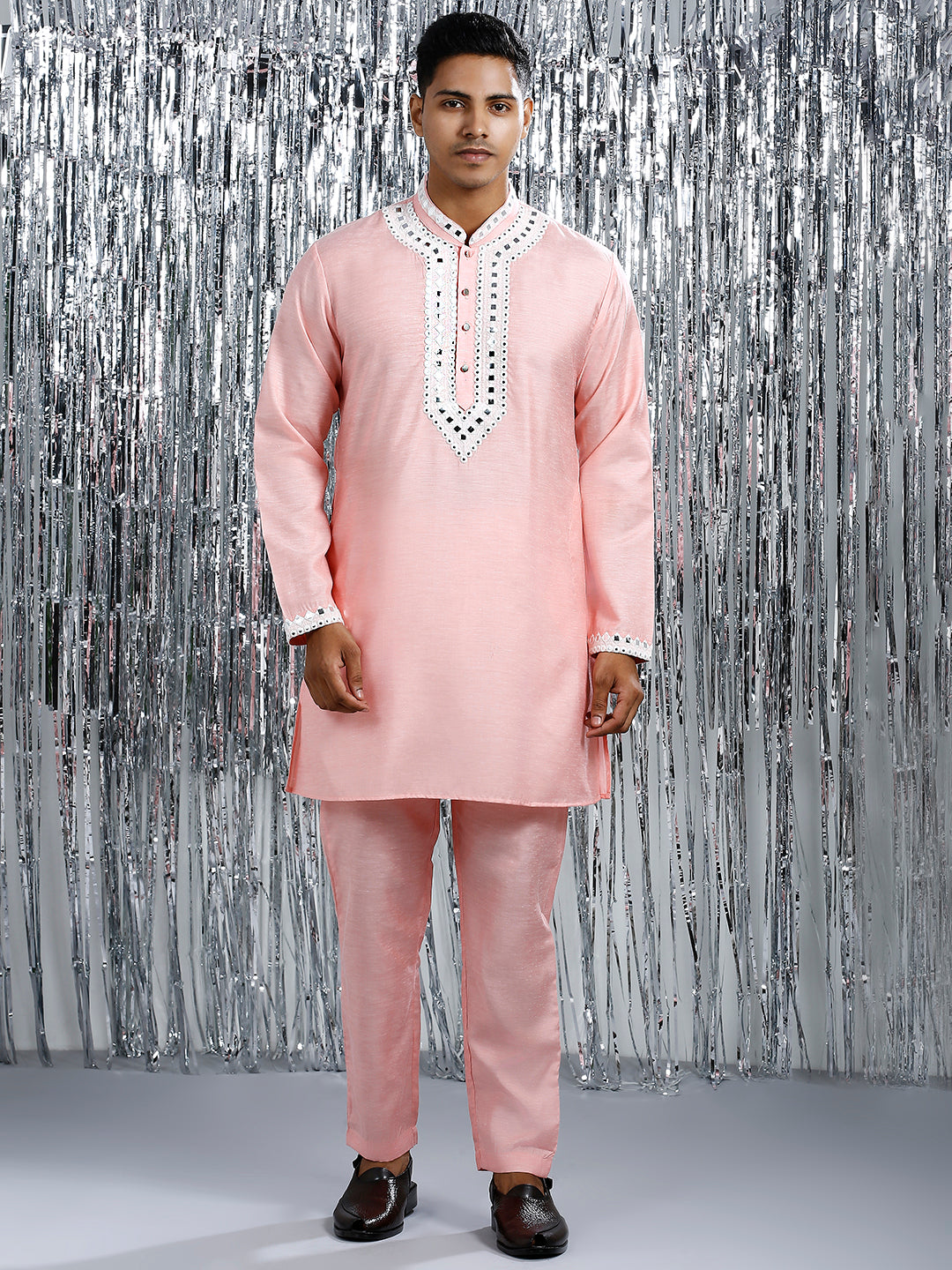 BLUSH PINK MIRROR WORK MID-LENGTH KURTA PYJAMA SET