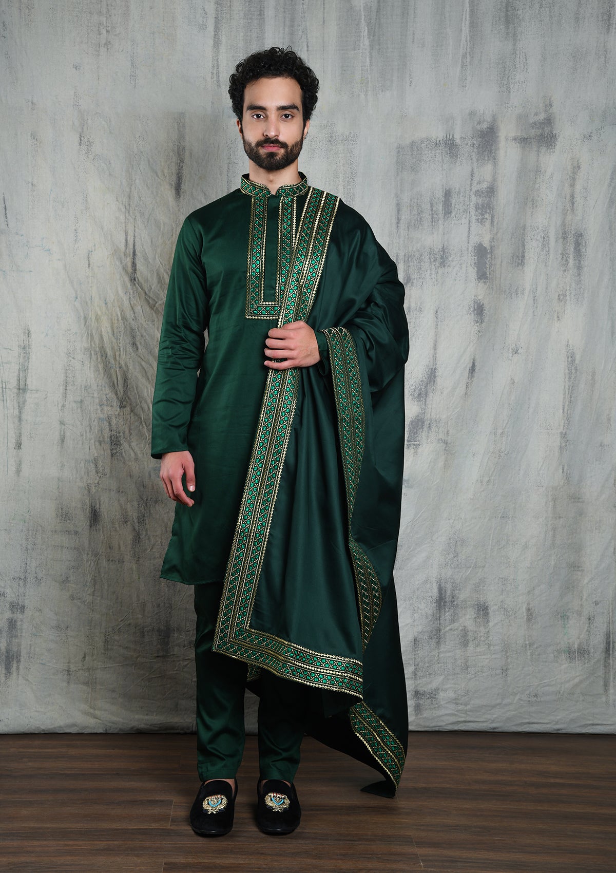 ROYAL GREEN SATIN KURTA PYJAMA DUPATTA SET WITH ZARI EMBROIDERY