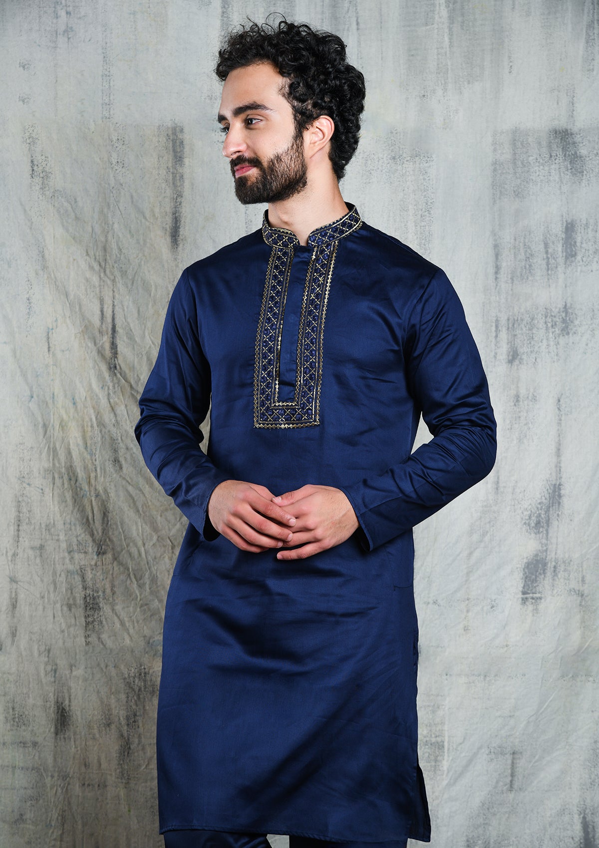 ROYAL BLUE U-NECK EMBROIDERED KURTA PAJAMA SET WITH ZARI COLLAR & YOKE PATTI