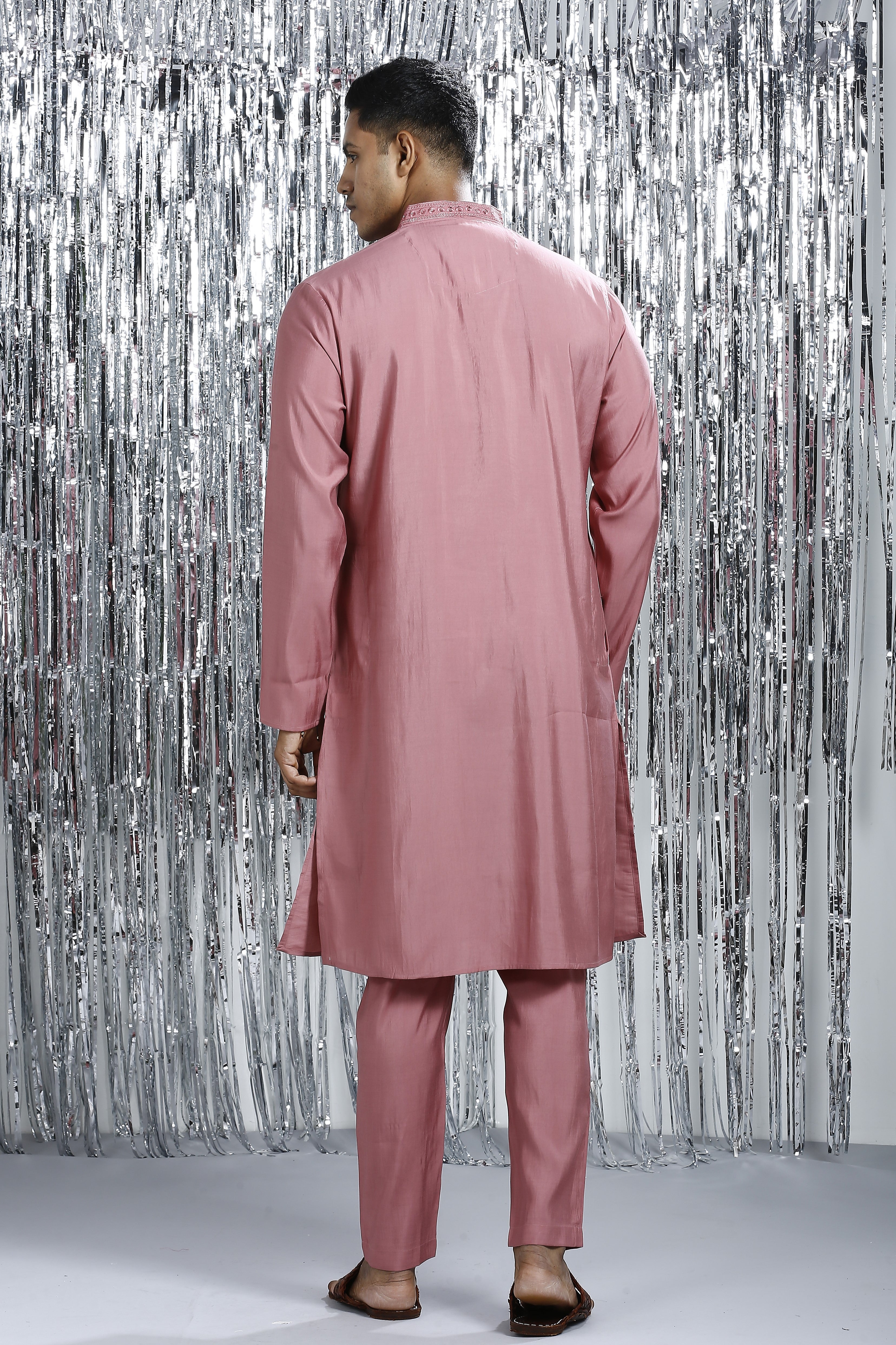 CARMINE PINK KURTA SET WITH INTRICATE EMBROIDERY AROUND NECKLINE