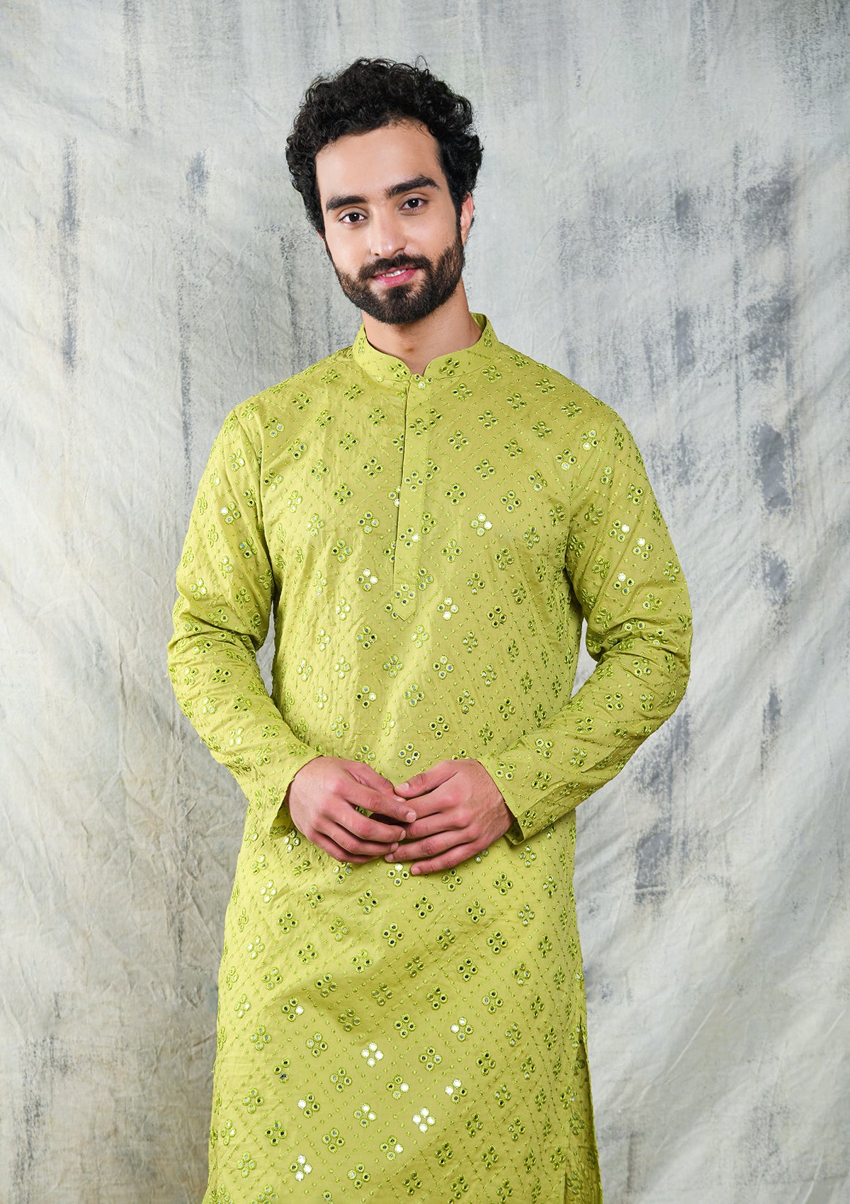 LIGHT OLIVE GREEN KURTA PYJAMA SET WITH CHECKERBOARD ABLA EMBROIDERY